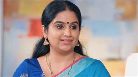 Watch Rajeshwari Is Delighted Video Online(HD) On JioCinema.